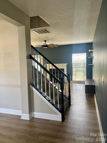 2018 Southwind Drive 53, Charlotte, NC 28216