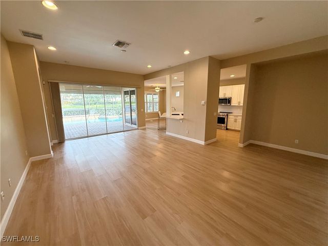 10228 Cobble Hill RD, Bonita Springs, FL 34135