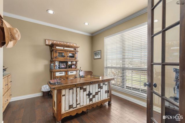 2492 S FM 369, Iowa Park, TX 76367