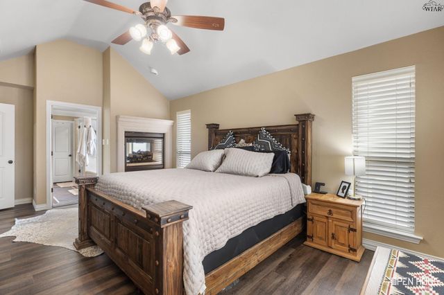 2492 S FM 369, Iowa Park, TX 76367