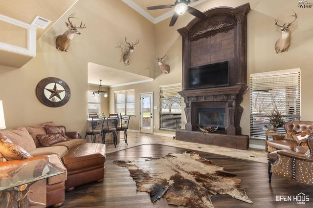 2492 S FM 369, Iowa Park, TX 76367