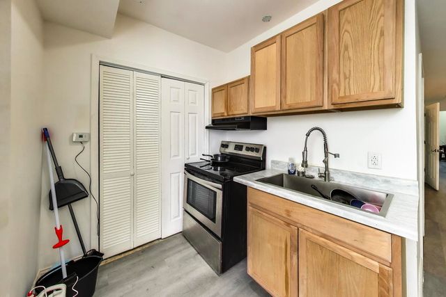 7621 S Eggleston Avenue, Chicago, IL 60620