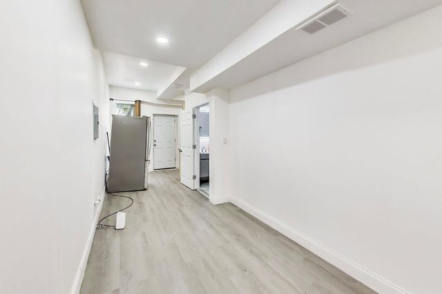 7621 S Eggleston Avenue, Chicago, IL 60620