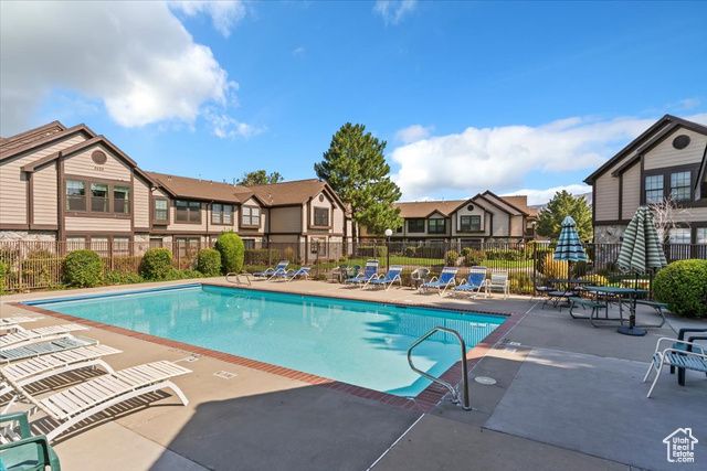5420 S 350 E #43, Washington Terrace, UT 84405