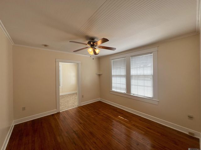 843 Ingleside Dr, Baton Rouge, LA 70806