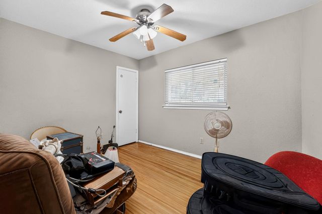 7113 Dallas DR, Austin, TX 78729