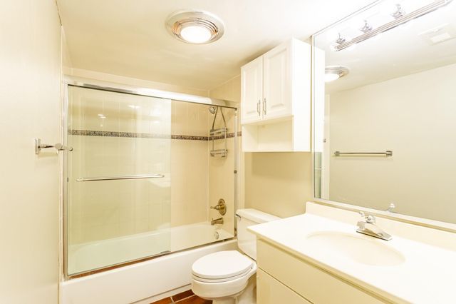 2349 Albans Road 1, Houston, TX 77005