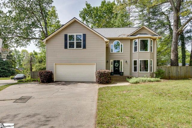 200 Forrester Creek Way, Greenville, SC 29607