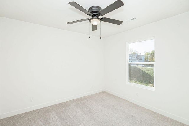 2637 FRAZIER LP, Columbia, MO 65202