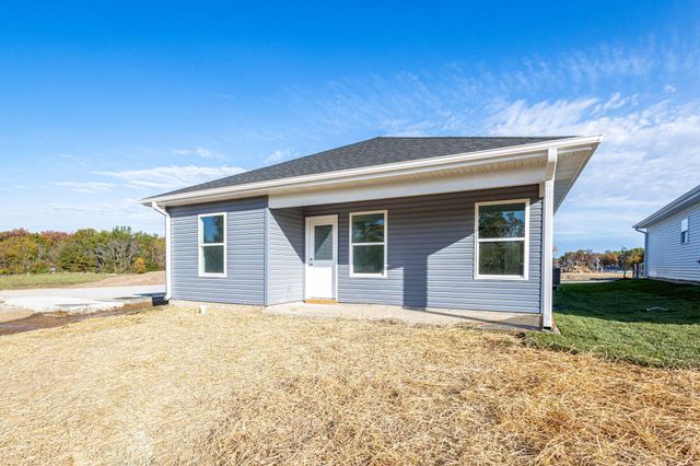 2637 FRAZIER LP, Columbia, MO 65202