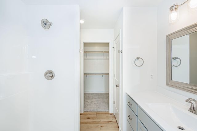 2637 FRAZIER LP, Columbia, MO 65202