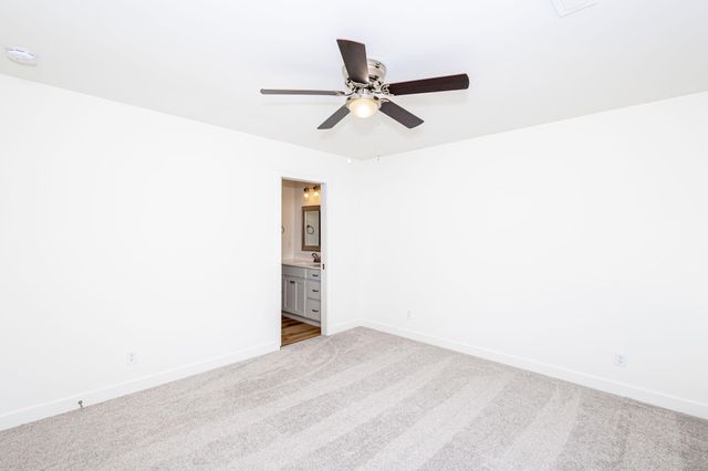 2637 FRAZIER LP, Columbia, MO 65202