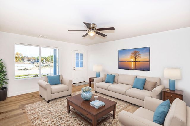 2637 FRAZIER LP, Columbia, MO 65202