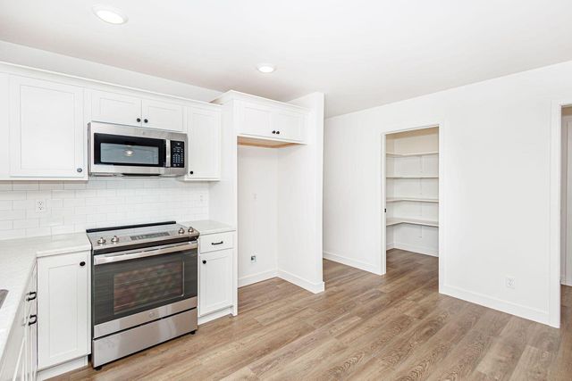 2637 FRAZIER LP, Columbia, MO 65202