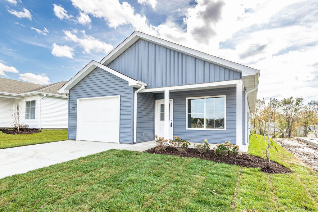 2637 FRAZIER LP, Columbia, MO 65202