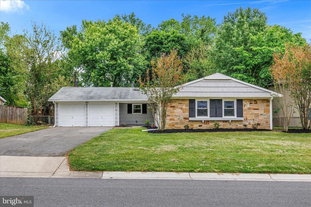 Image 28 of property listing at 4001 YARMOUTH LN, Bowie, MD 20715