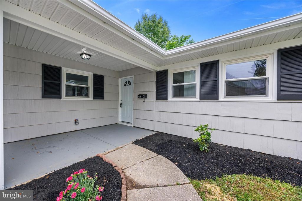 Image 29 of property listing at 4001 YARMOUTH LN, Bowie, MD 20715