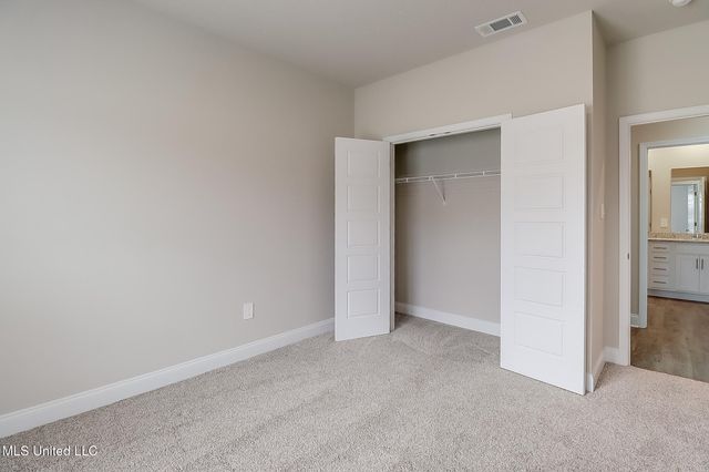 6253 Sandhill Cove, Ocean Springs, MS 39564