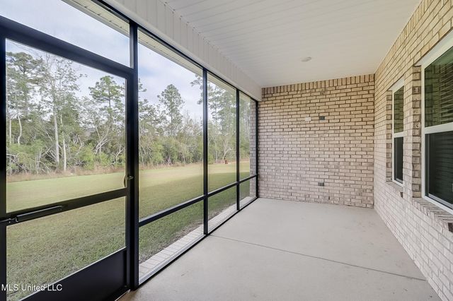6253 Sandhill Cove, Ocean Springs, MS 39564