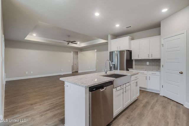 6253 Sandhill Cove, Ocean Springs, MS 39564