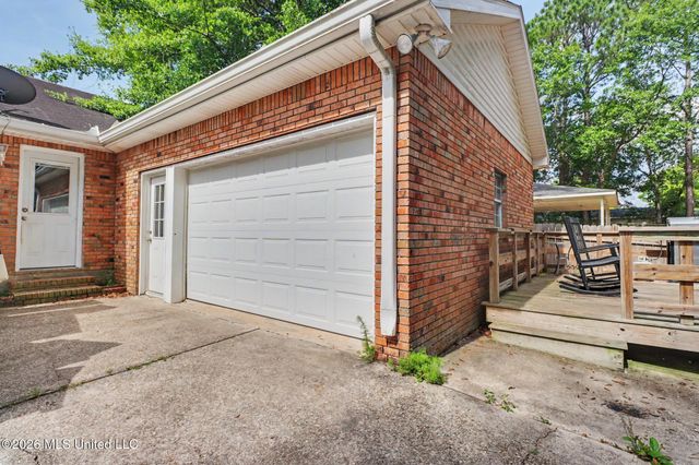 10757 Linohau Way, Diamondhead, MS 39525