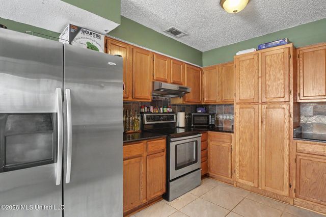 10757 Linohau Way, Diamondhead, MS 39525