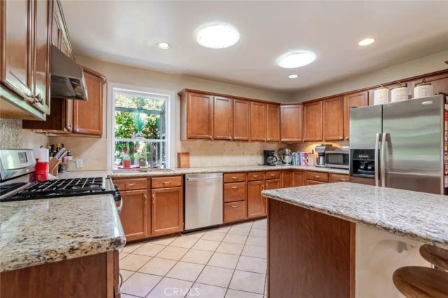 1119 Atlee Drive, La Canada Flintridge, CA 91011