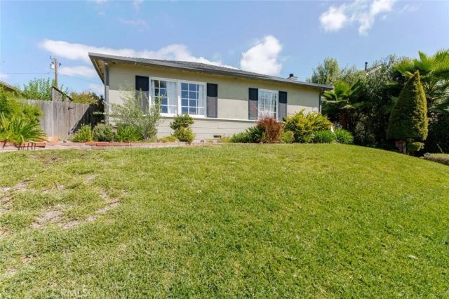 1119 Atlee Drive, La Canada Flintridge, CA 91011