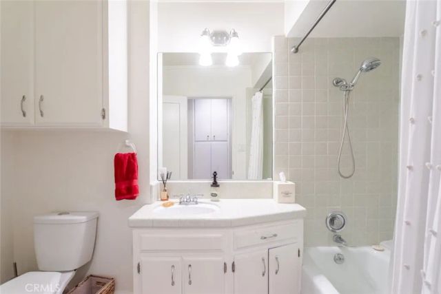 1119 Atlee Drive, La Canada Flintridge, CA 91011