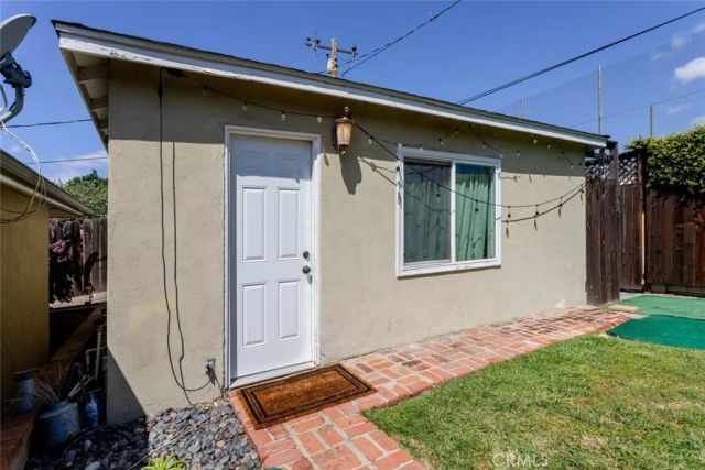 1119 Atlee Drive, La Canada Flintridge, CA 91011