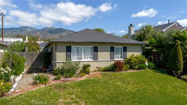 1119 Atlee Drive, La Canada Flintridge, CA 91011