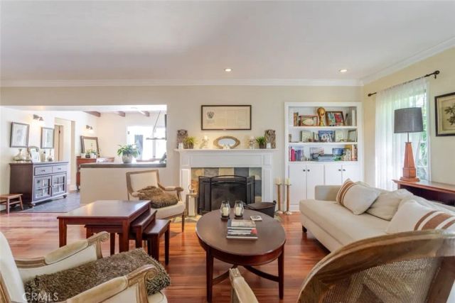 1119 Atlee Drive, La Canada Flintridge, CA 91011