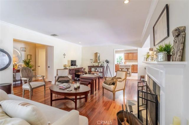 1119 Atlee Drive, La Canada Flintridge, CA 91011