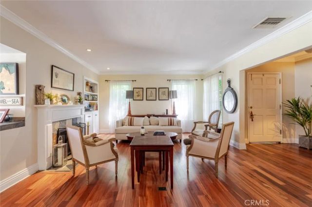 1119 Atlee Drive, La Canada Flintridge, CA 91011
