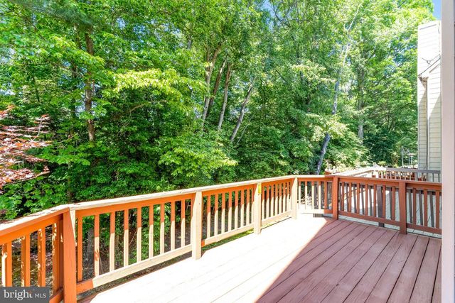 12498 SWEET LEAF TER, Fairfax, VA 22033