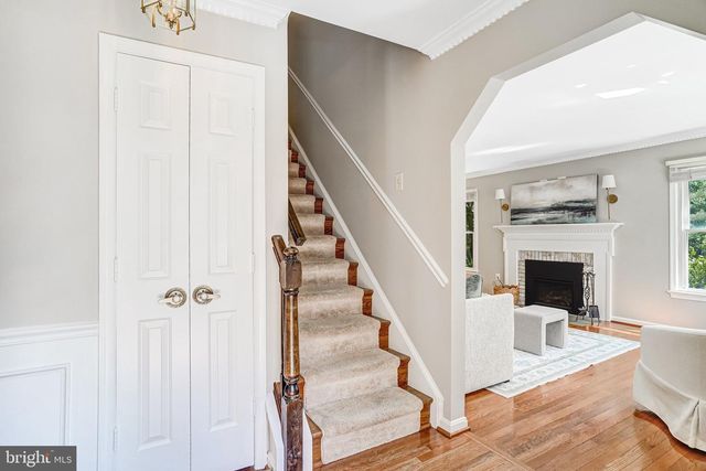 12498 SWEET LEAF TER, Fairfax, VA 22033