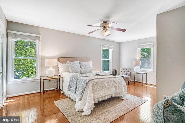 12498 SWEET LEAF TER, Fairfax, VA 22033