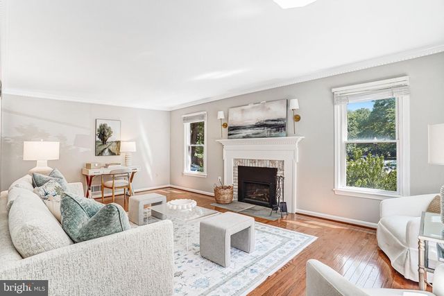 12498 SWEET LEAF TER, Fairfax, VA 22033