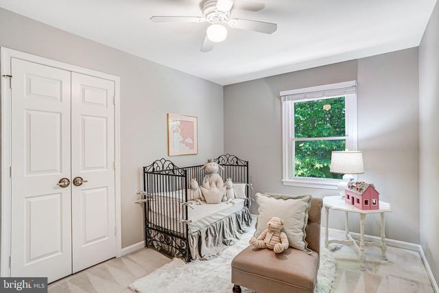 12498 SWEET LEAF TER, Fairfax, VA 22033