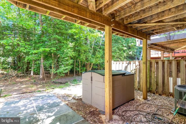 12498 SWEET LEAF TER, Fairfax, VA 22033