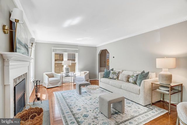 12498 SWEET LEAF TER, Fairfax, VA 22033