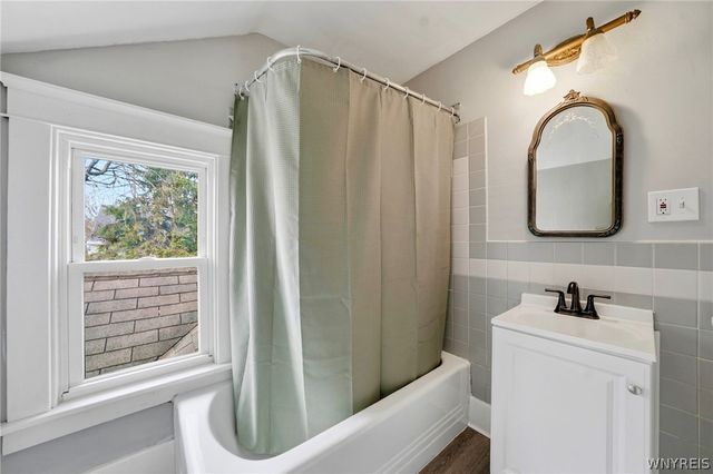 238 Main Street, Tonawanda, NY 14150