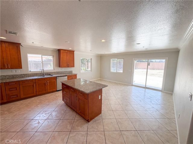 1774 7th, Riverside, CA 92507