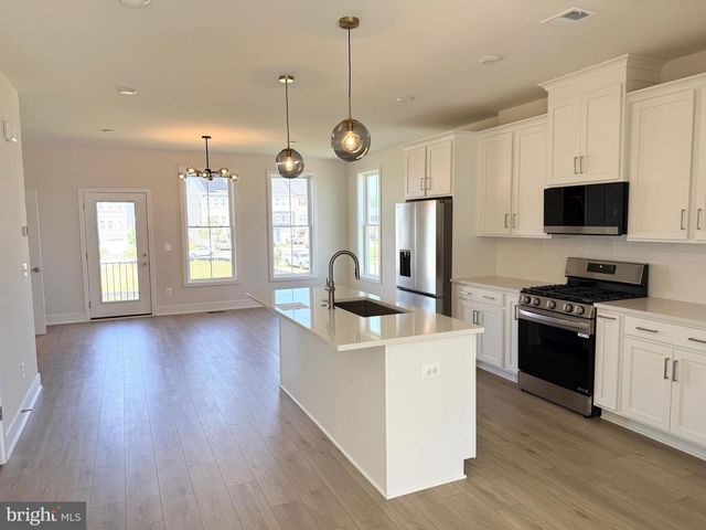 141 BAMBOO SHOOT LN, Stephenson, VA 22656