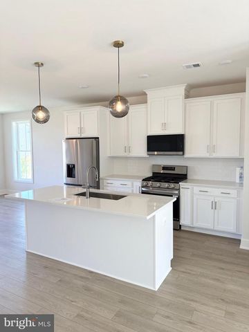 141 BAMBOO SHOOT LN, Stephenson, VA 22656