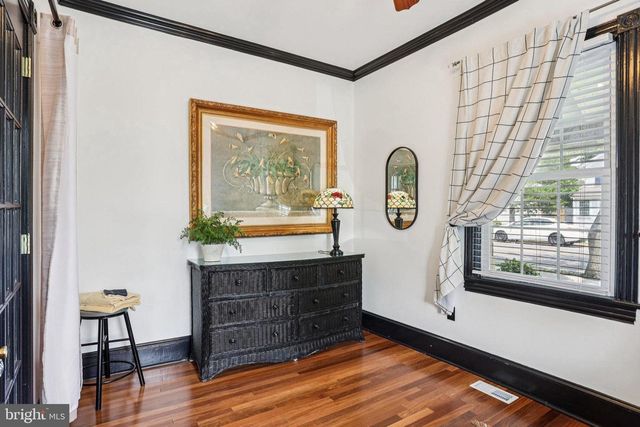 414 BROADWAY, Cape May, NJ 08204