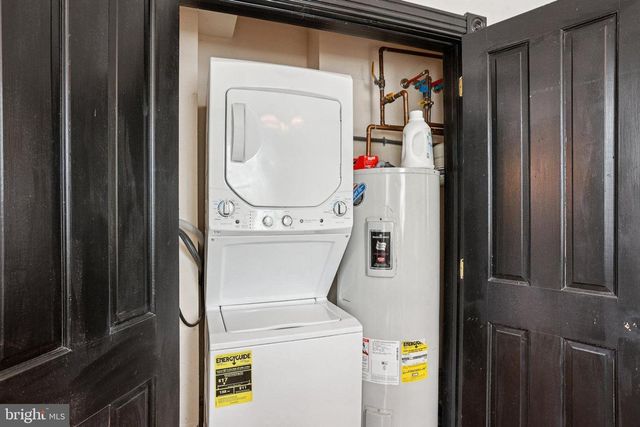 414 BROADWAY, Cape May, NJ 08204