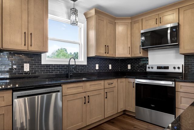 212 Twin Oaks Road, Mcminnville, TN 37110