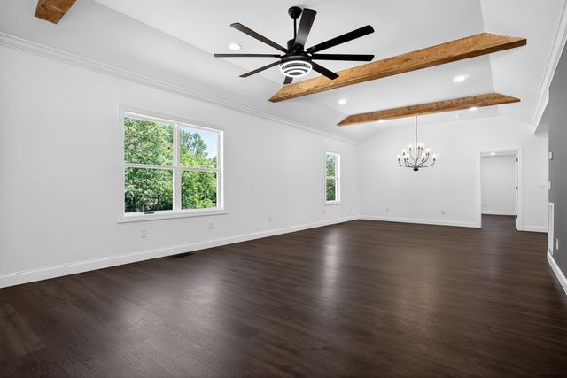 212 Twin Oaks Road, Mcminnville, TN 37110