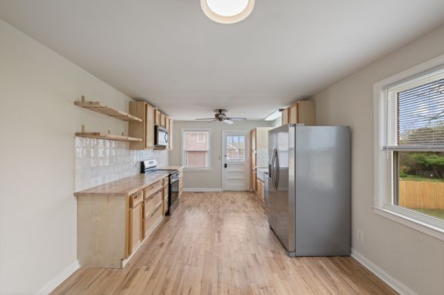 204 Blanchard Pl, Nashville, TN 37214